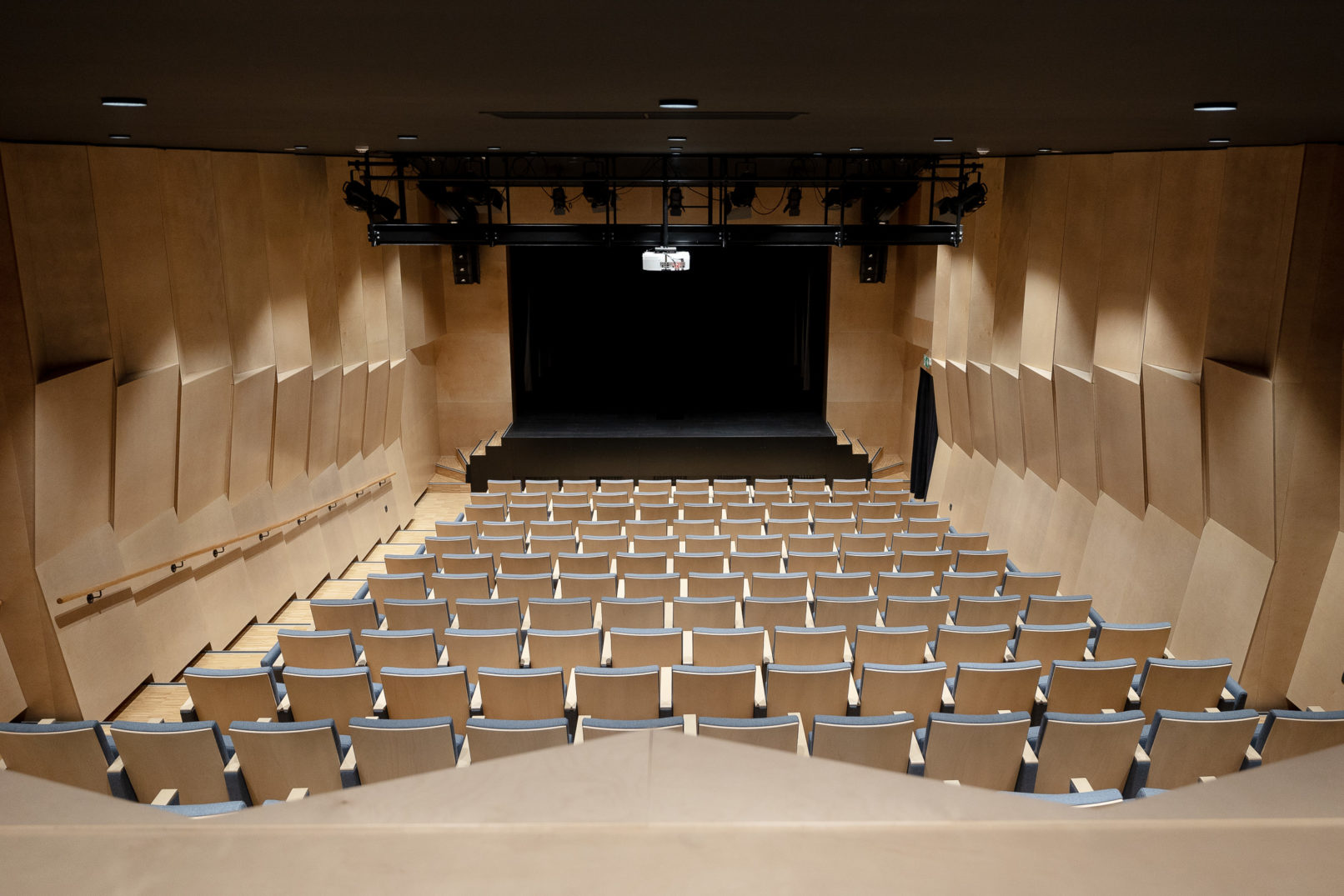 Dvorana - kulturni center